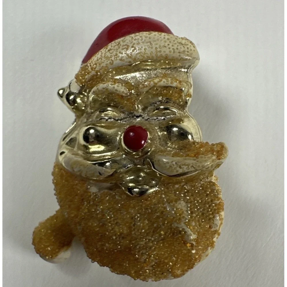 Vintage Rare Gold‎ Tone Santa Claus Face Brooch Pin Red Hat Christmas Jewelry
